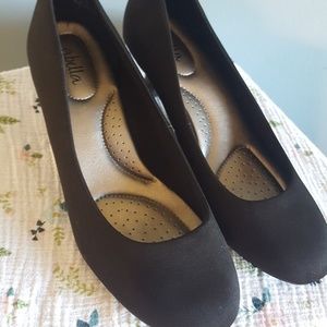 Abella brand black heels